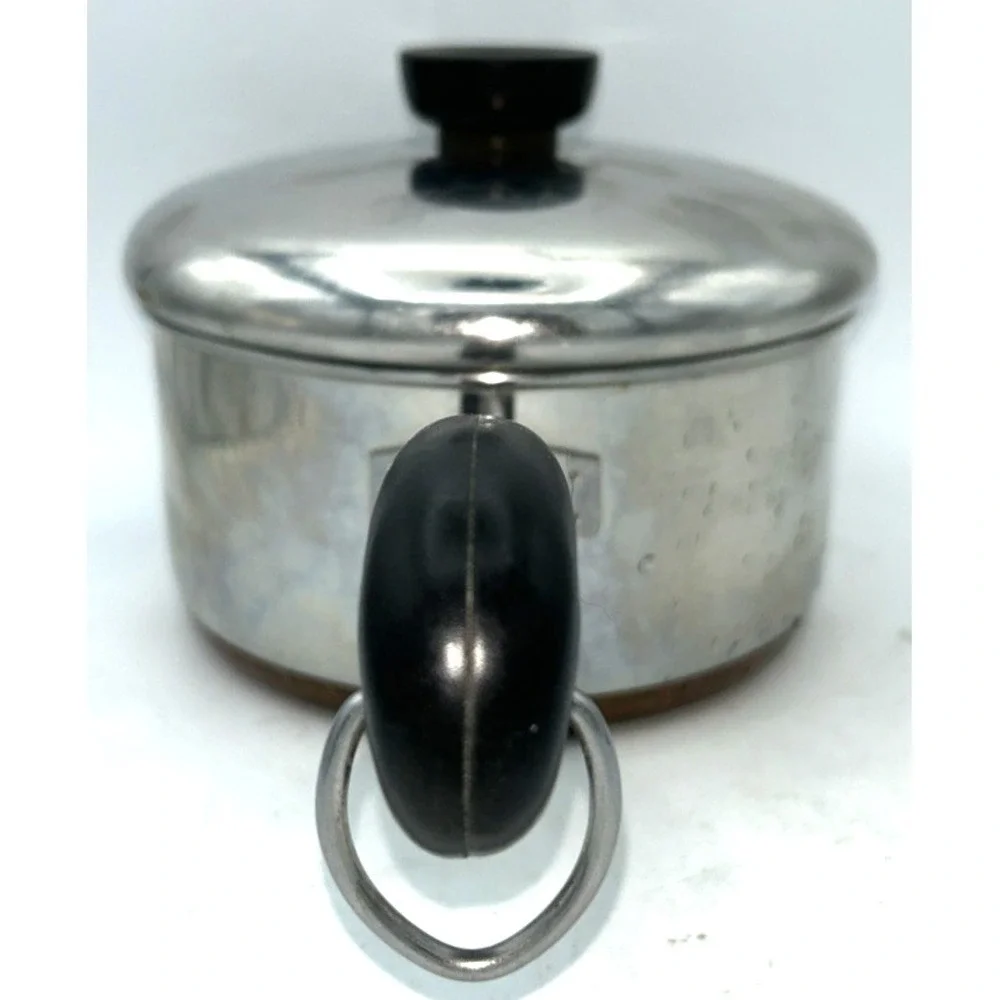 VTG 1801 Revere Ware 1.5 Qt Quart Copper Clad Bottom pan‎  w/ Lid Clinton Ill.
